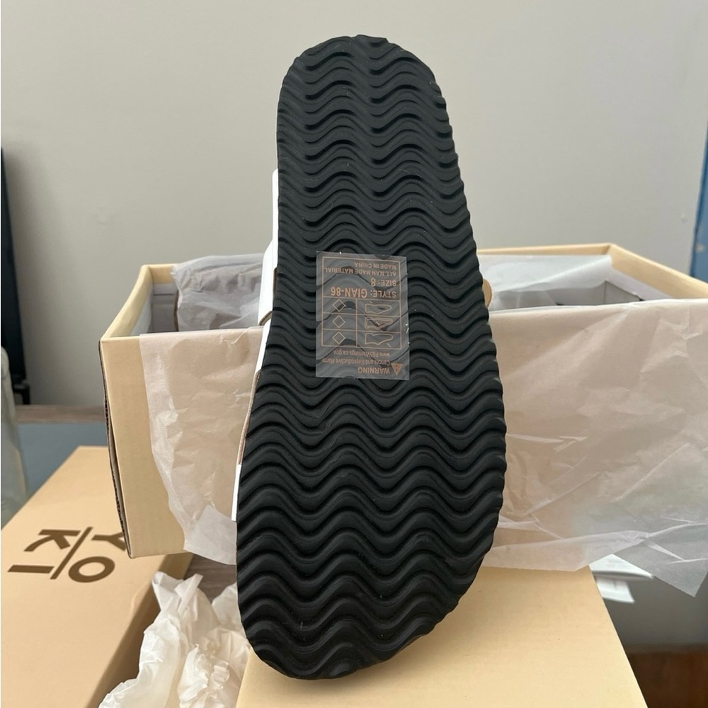 Footbed Sandals - Picture 2 of 4